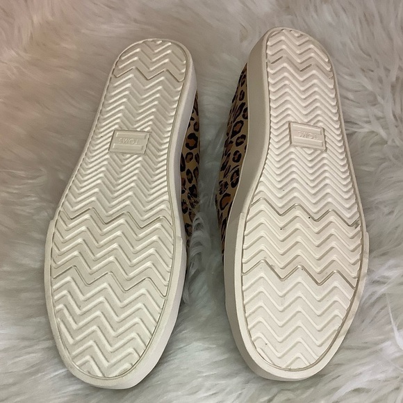 NWOB Toms Alpargata Leopard Canvas Slip-Ons Sz-7 - Picture 6 of 7